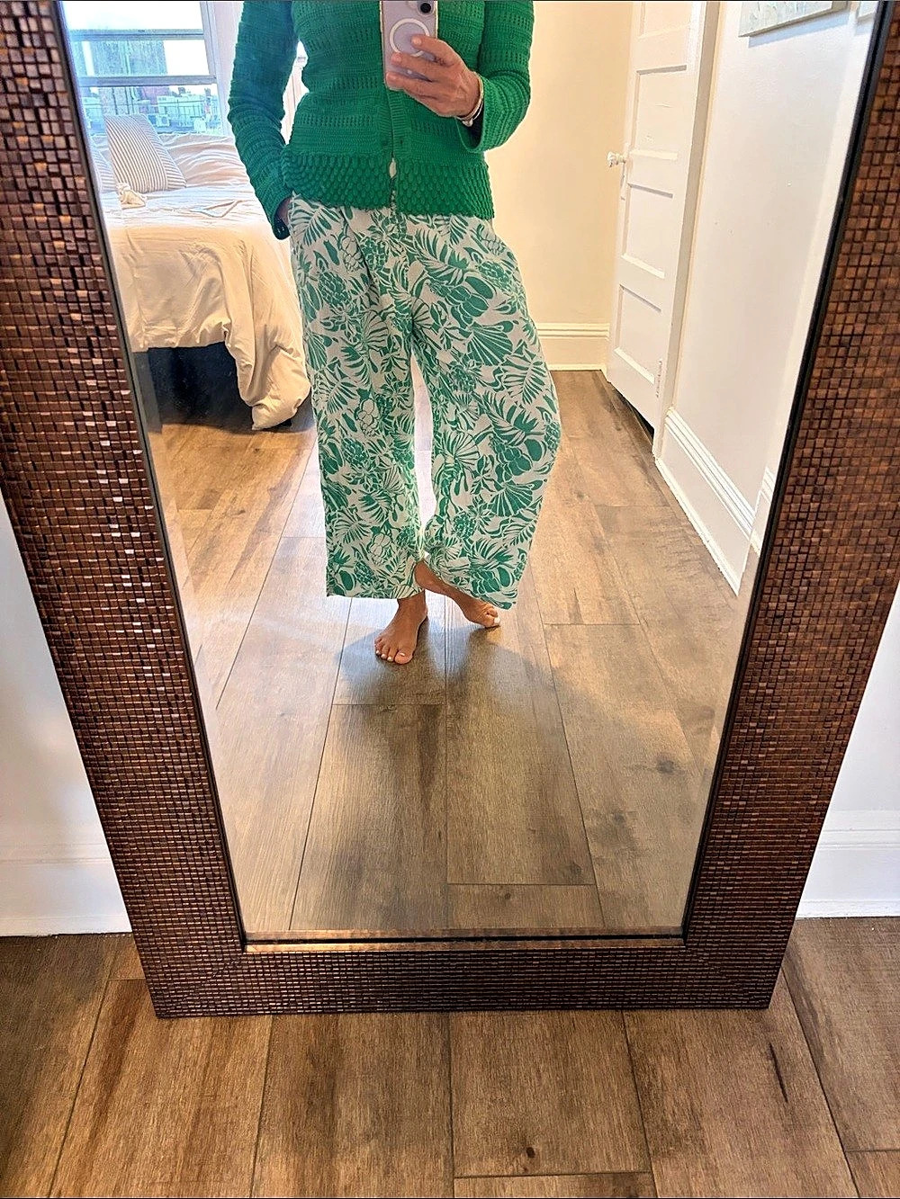 Nicole Miller New York Tropical Leaf Print 100% Linen Wide Leg Pants Linen Wide